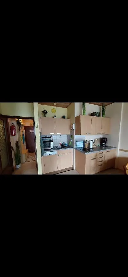 Ferienwohnung für 5 Personen, mit Pool und Sauna sowie Garten und Ausblick, mit Haustier - 1