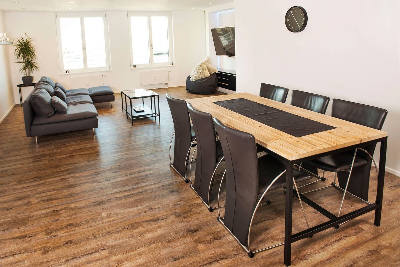 Ganze Ferienwohnung, City Suite Luxusapartment im 7. Stock in Kempten, Bayerisch Schwaben