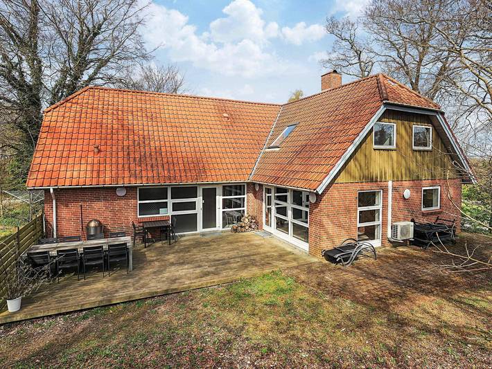 Ferieudlejning for 8 personer, med sauna og pool i Middelfart