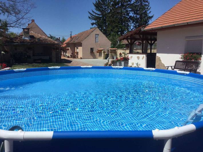 Ferienwohnung für 4 Personen, mit Garten