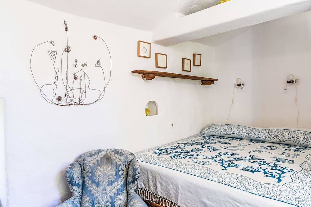 Atemberaubendes alleinstehendes Ferienhaus mit  W-Lan, Haustiere erlaubt und Panoramablick in Dolcedo, Dolcedo Gemeinde