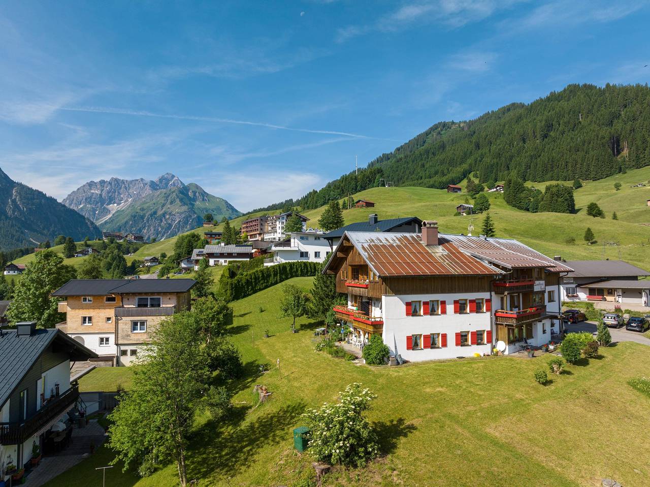 Ganze Ferienwohnung, Wohnung Beate 10 - 1 Schlafraum 1-Zimmer-Wohnung in Hirschegg Kleinwalsertal, Mittelberg