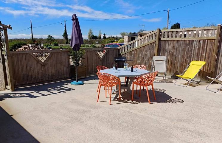 Gîte pour 4 personnes, avec terrasse à Réville - 2