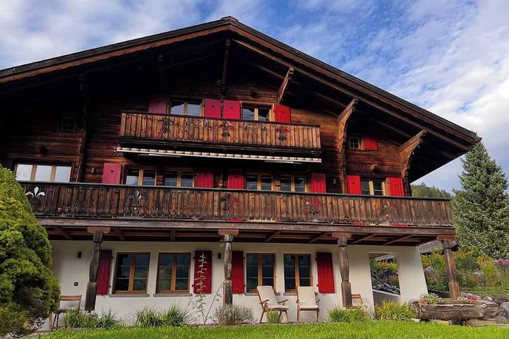 Ferienhaus für 10 Personen, mit Whirlpool und Garten in Grindelwald