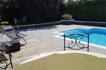 Cottage pour 8 personnes, avec jardin à Saint-Lothain