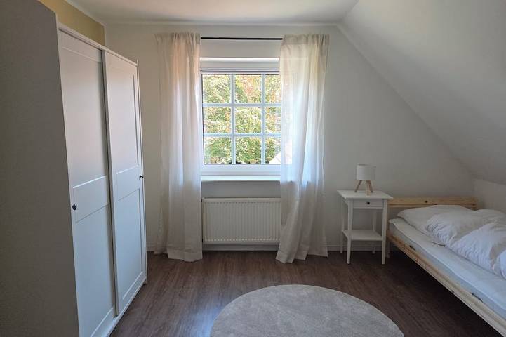 Ferienhaus für 6 Personen, mit Garten in Großheide - 2