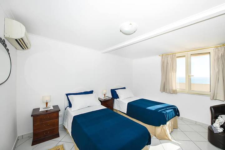 Ganze Wohnung, Ideal für junge Paare, Familien oder Freunde.Spektakuläre Aussicht, Wi-Fi in Praiano, Sorrento Coast