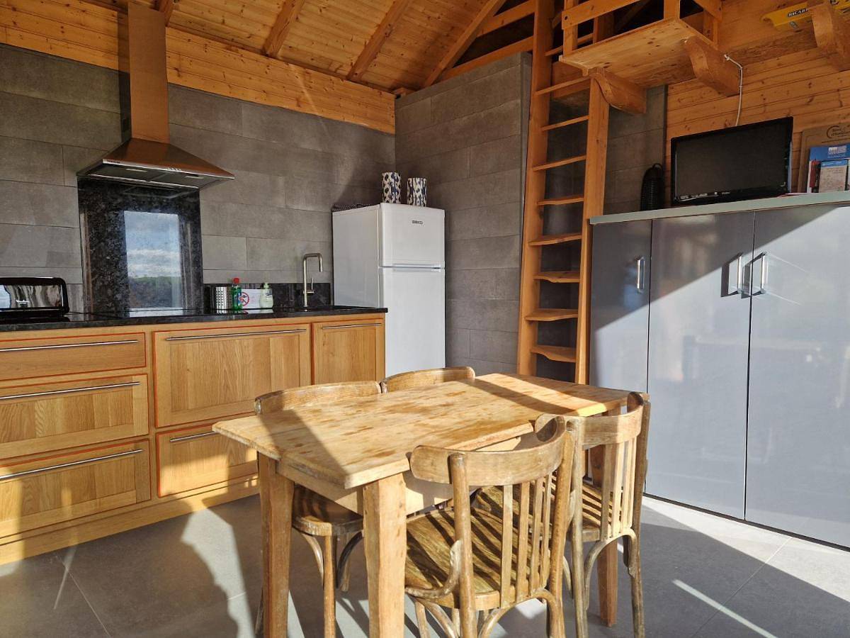 One-Bedroom Chalet in Coubisou, Parc naturel régional de l'Aubrac