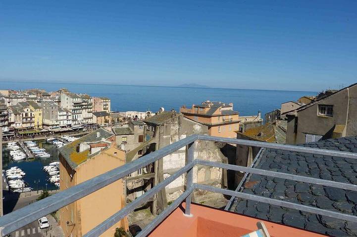 Ferienwohnung für 6 Personen, mit Balkon in Bastia