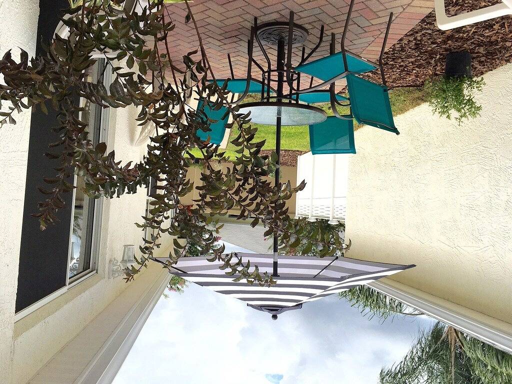 Welcome Small Dogs.. Elegant Villa, Golf Cart, Walk to Sumter Square, sleep 6 in The Villages, Sumter County