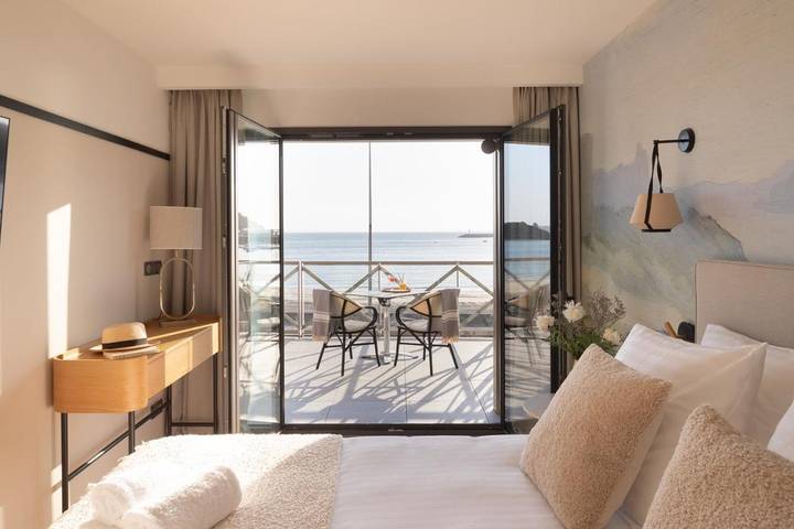 Hôtel pour 2 personnes, avec terrasse et vue