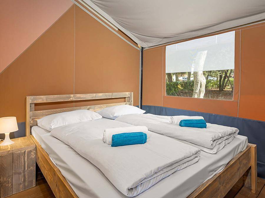 Camping Ulika Naturist - Safarizelt 6 personen - Safarizelt + Sanitär + Klima (6P) in Cervar, Porec und Umgebung