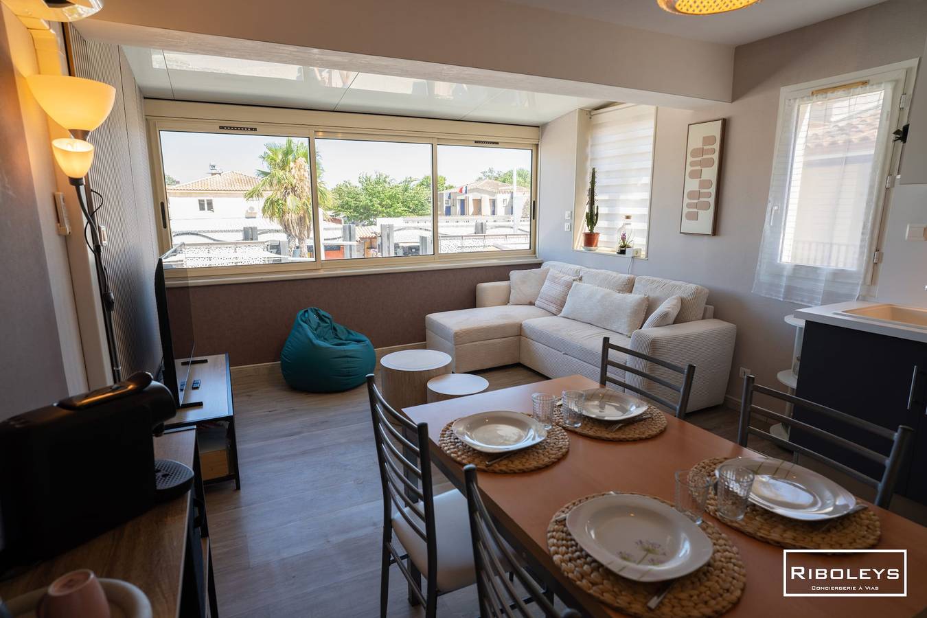 Appartement entier, Riboleys - T2 avec Wifi et clim à 300m de la mer in Vias Plage, Vias