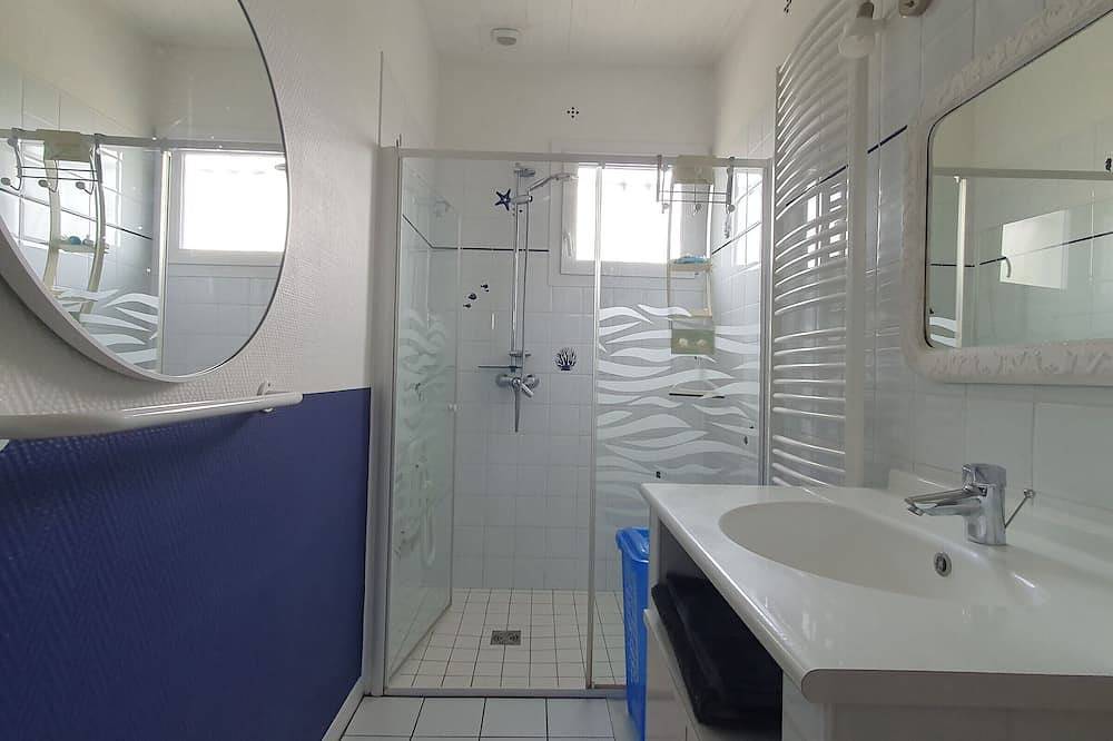 Bonita Villa 3 Estrellas, 2 Habitaciones, Jardín Cerca Playa in L'Aiguillon-sur-Mer, Fontenay-le-Comte