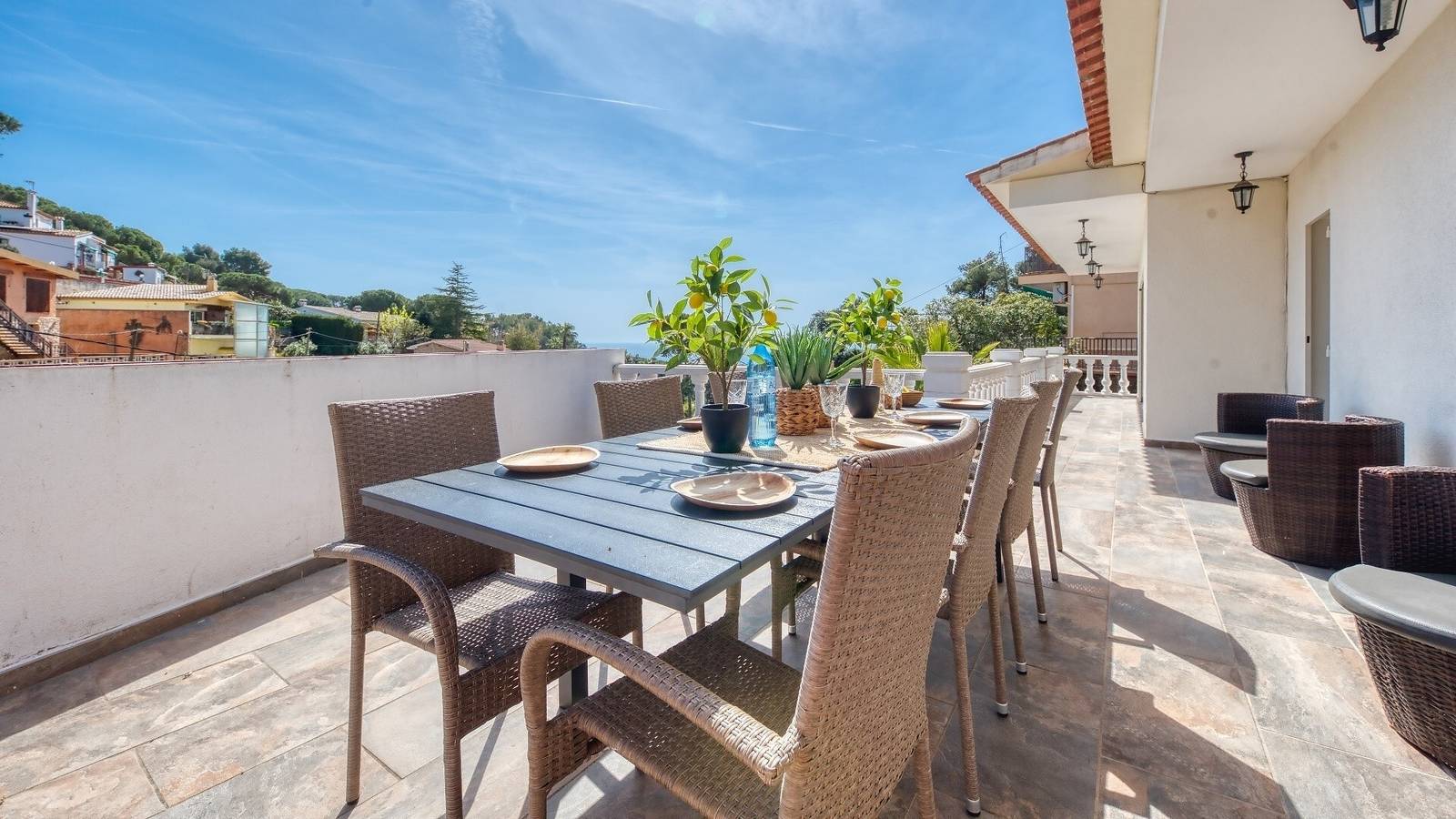 Villa 'Costacabana - Donna' con vistas al mar, piscina privada y Wifi in Roca Grossa, Lloret de Mar