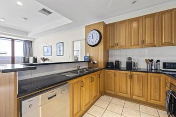 Holiday Rental for 8 People in Adelaide, South Australia, Photo 1