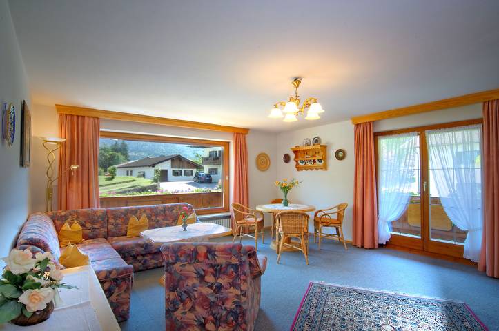 Ferienwohnung für 2 Personen, mit Balkon/Terrasse und Sauna sowie Balkon, kinderfreundlich in Schönau am Königssee - 2