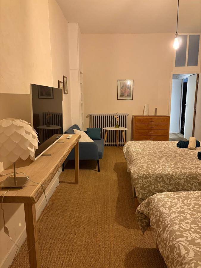 Appartement entier, Studio in Aubusson, Région d'Aubussargues