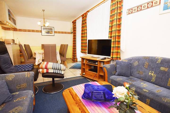 Ferienhaus für 8 Personen, mit Terrasse und Garten in Büsum - 3