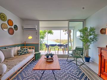 Gîte pour 3 personnes, avec piscine et terrasse dans Saint Martin