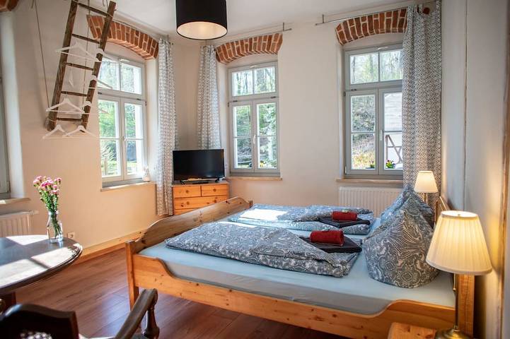 Ferienwohnung für 5 Personen, mit Garten in Schönfeld-Weißig