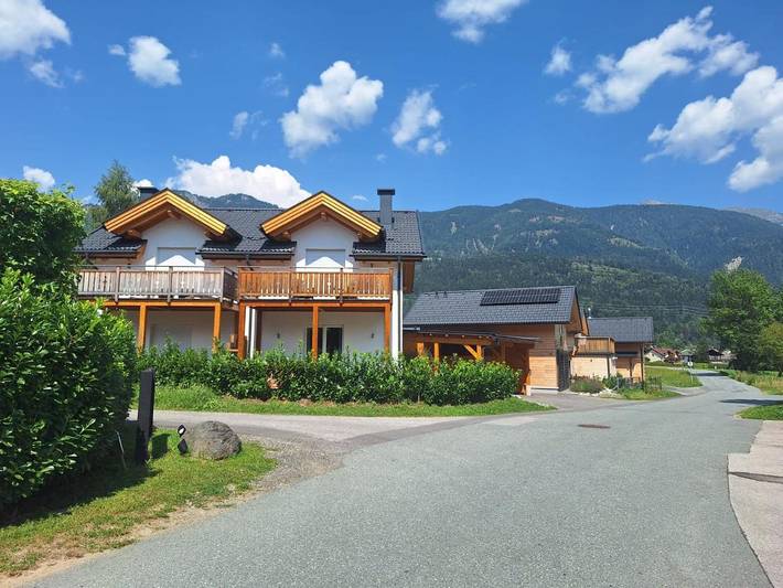 Ferienhaus für 6 Personen, mit Pool und Ausblick sowie Sauna und Garten