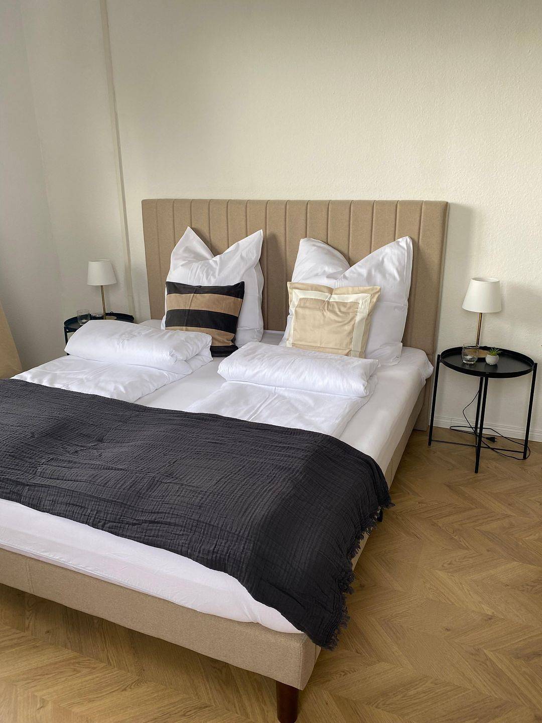 Appartement entier, Herzlich willkommen im gemütlichen und stillvoll eingerichteten Apartment „Panoramablick“ mit direktem Blick auf Brocken und das Schloss Wernigerode. in Reddeber, Wernigerode