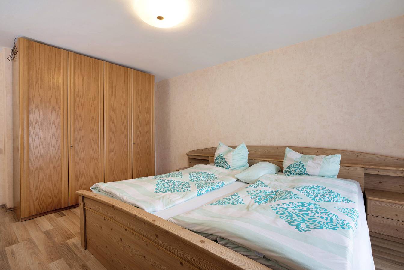 Chambre "Eins" avec terrasse partagée, jardin partagé et Wi-Fi in Neuschwanstein, Schwangau