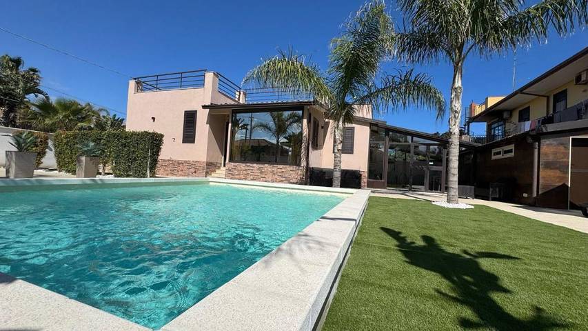 Chambre d’hôte pour 2 personnes, avec piscine ainsi que vue et jardin à Catane - 4