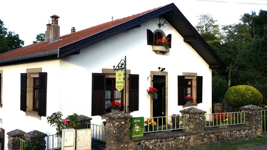 Gîte pour 4 personnes, avec jardin et terrasse