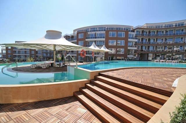 Ferienwohnung für 4 Personen, mit Garten und Meerblick sowie Balkon und Ausblick in Bulgarien - 2