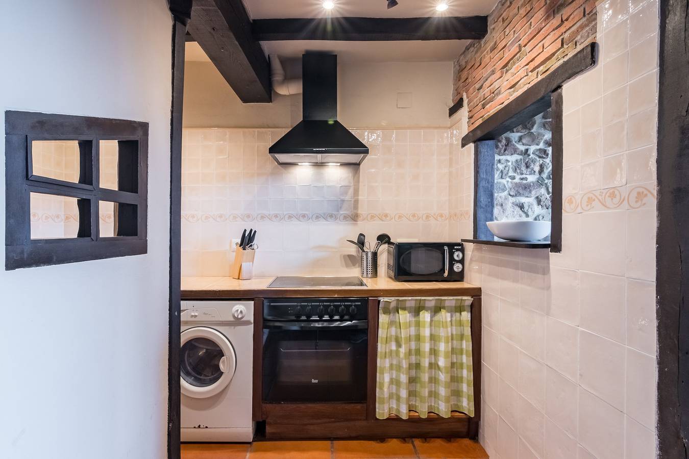 Middenhuis met gedeelde tuin in het hart van Cantabrië, foto 8