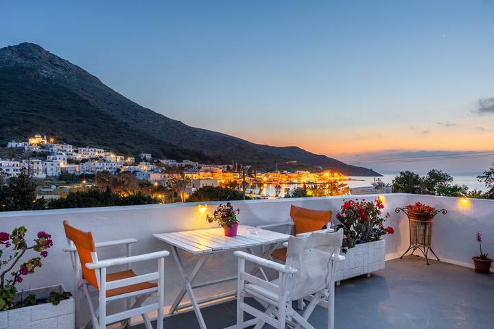 Zimmer mit Meerblick, Wlan und Klimaanlage in Katapola, Amorgos
