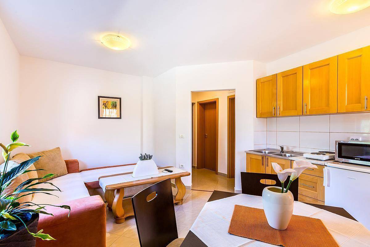 Ganze Ferienwohnung, Ferienwohnung für 5 Personen ca. 58 m² in Medulin, Istrien (Medulin und Umgebung) in Medulin, Pula-Medulin