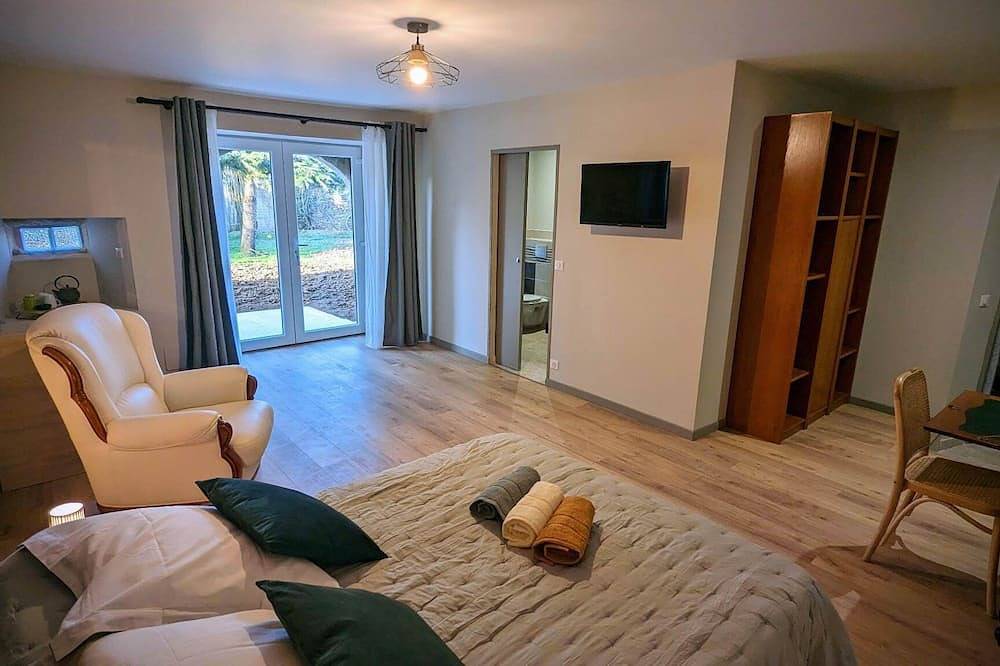 Chambre d'hôte dans demeure de caractère, charme et confort ! in Bagnac-sur-Célé, Lot