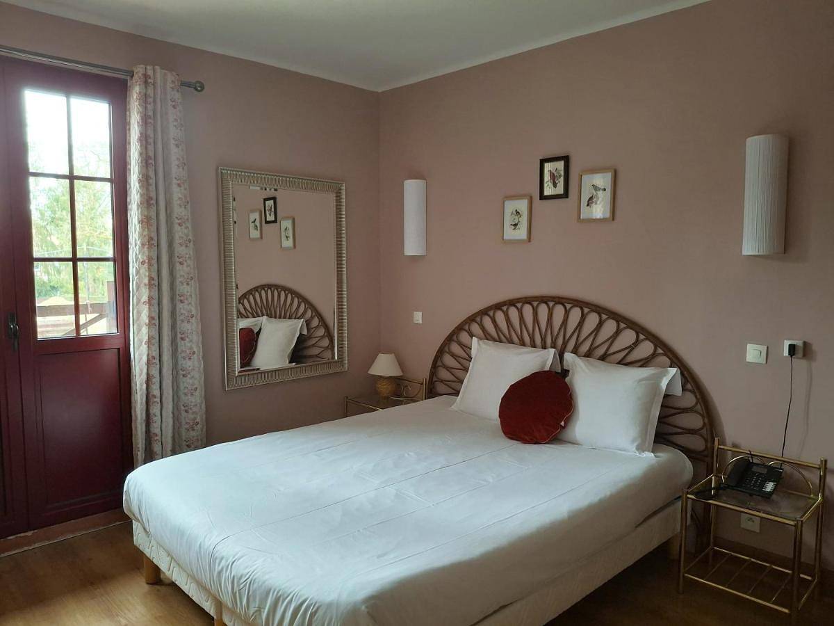 Hostellerie Du Lys in Lamorlaye, Oise