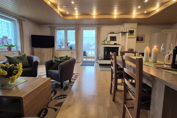 Ferienwohnung für 7 Personen, mit Balkon