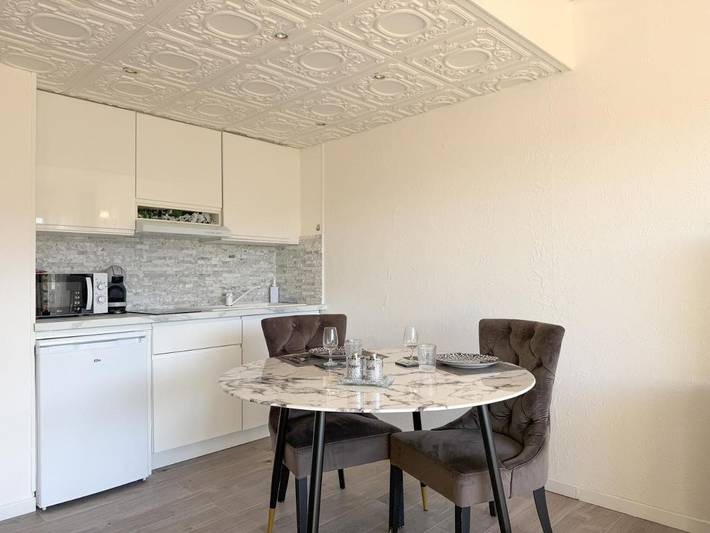 Gîte pour 4 personnes, avec vue et terrasse dans Gréolières les Neiges - 4