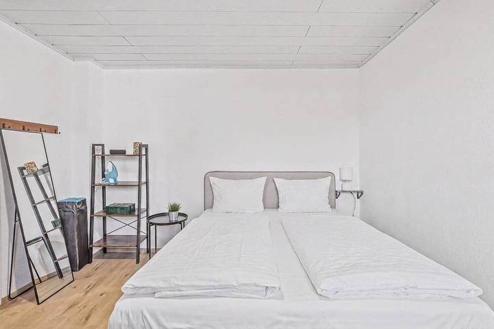 Appartement entier, Centre à 5 min | Compact · Bureau et cuisine in Trèves (Ville), Trèves