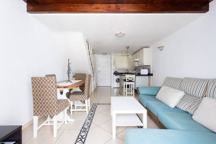 Apartamento entero, Home2Book Las Américas Beach & Pool in Playa del Búnker (Arona), Arona 