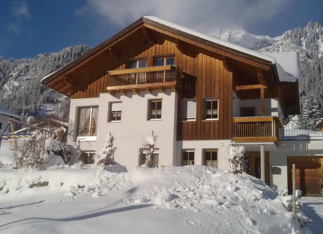 Ganze Wohnung, Apartment with Terrace in Sonnenkopf, Dalaas