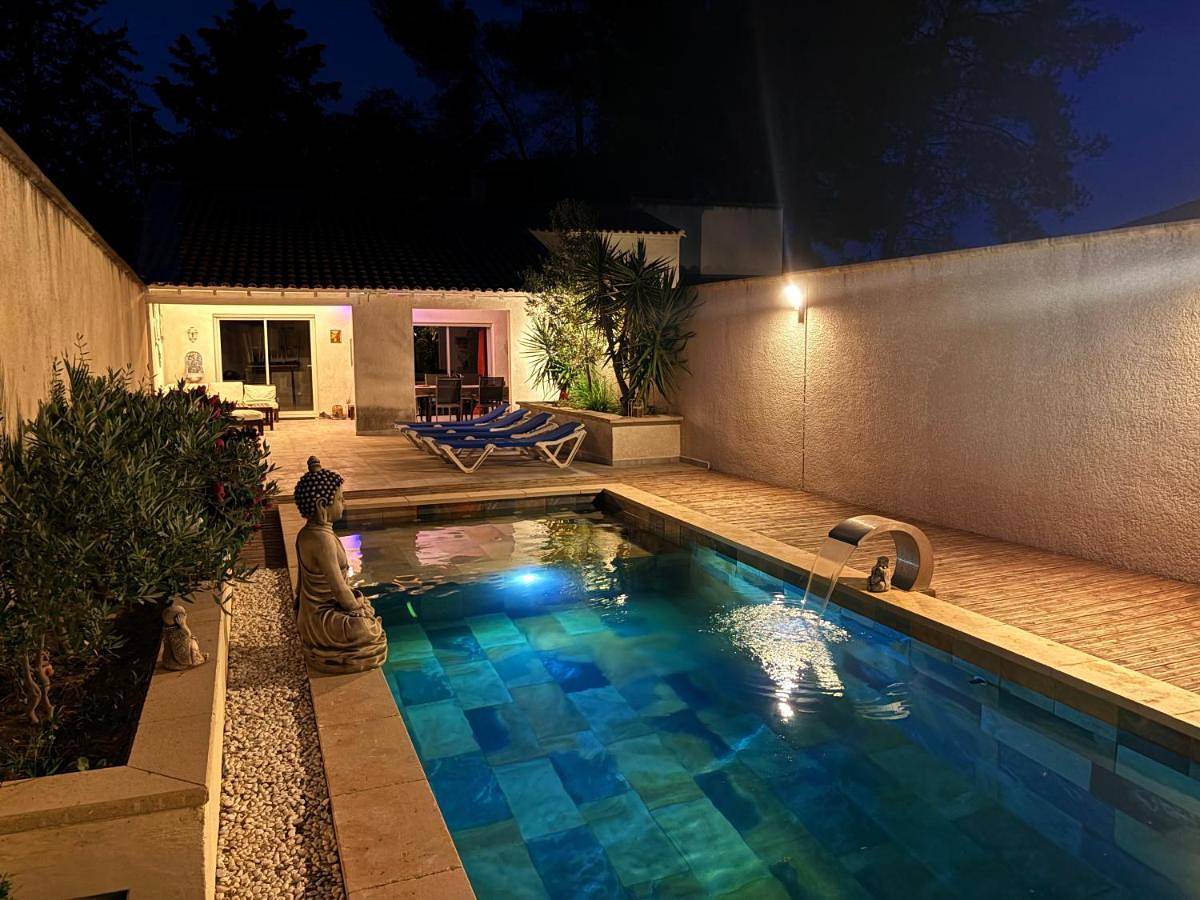 Five-Bedroom House in Villetelle, Côte méditerranéenne (France)