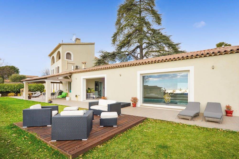 Preciosa casa en La Gaude con cocina in La Gaude, Region de Cannes