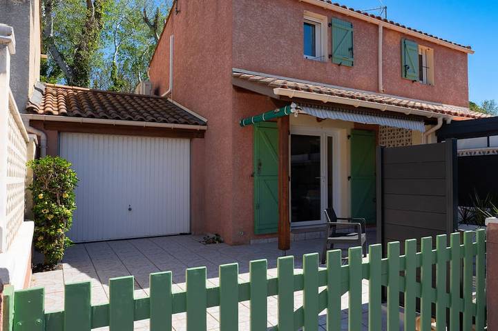 Villa für 6 Personen, mit Haustier in Vias