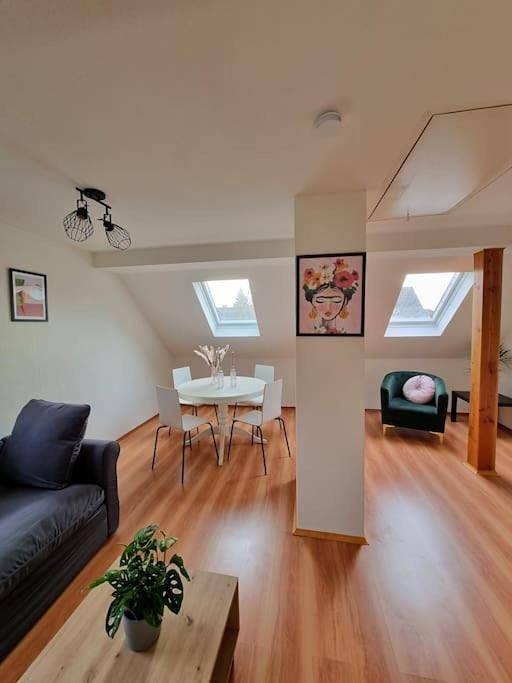 Ferienwohnung für 4 Personen, mit Terrasse und Garten in Reppenstedt