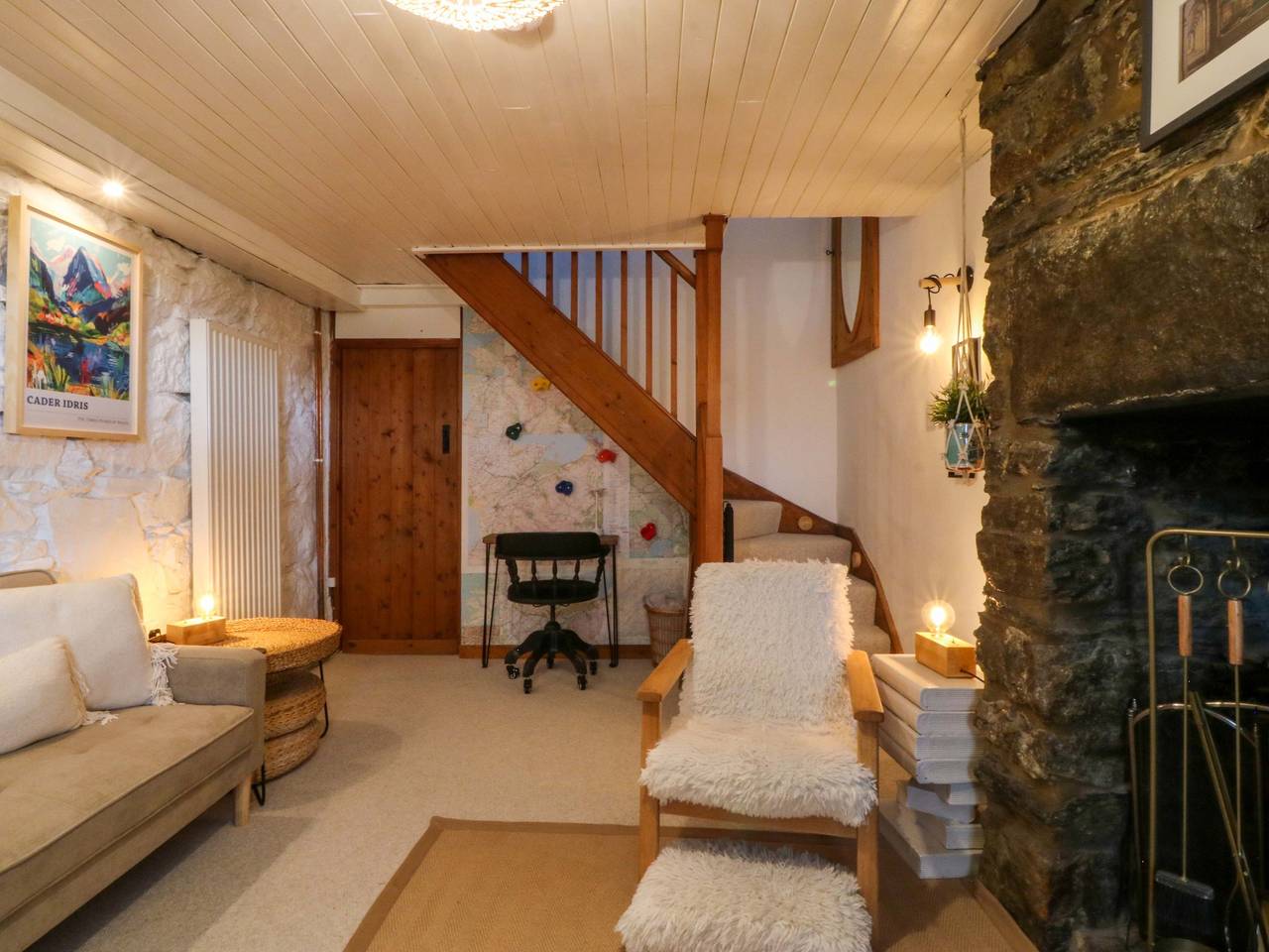 Waterfall Retreat in Blaenau Ffestiniog, Snowdonia
