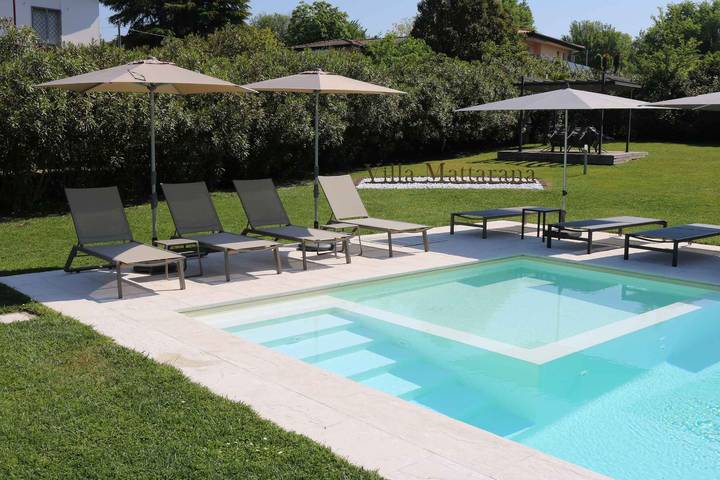 Hütte für 4 Personen, mit Garten am Gardasee