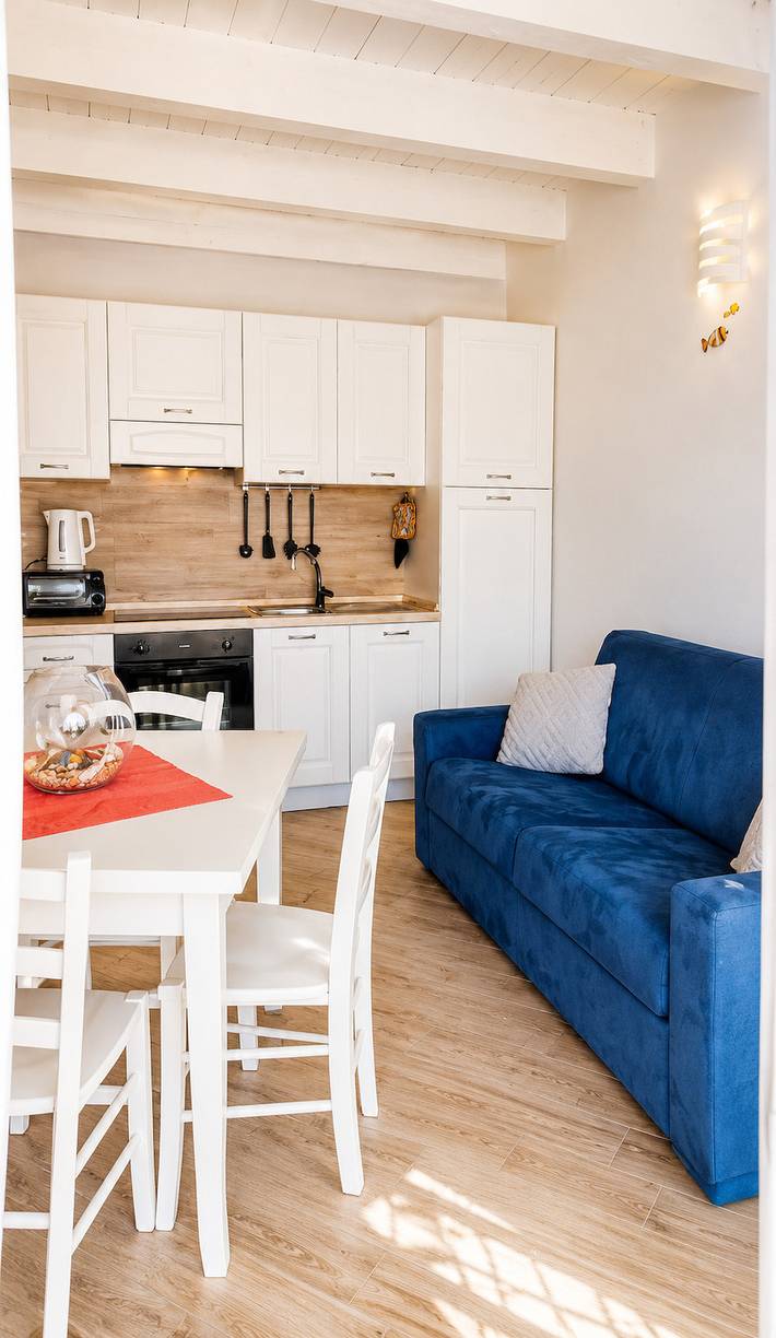 Apartamento entero, Elegante casa vacanza con terrazza vicino al mare in Isola Rossa, Trinità d'Agultu e Vignola