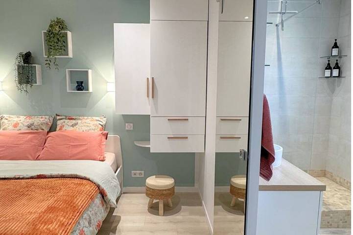Apartamento entero, L’Impasse d’un Instant • 8 min from Aix • Parking • Terrace • Wifi in Venelles, Region de Aix-en-Provence