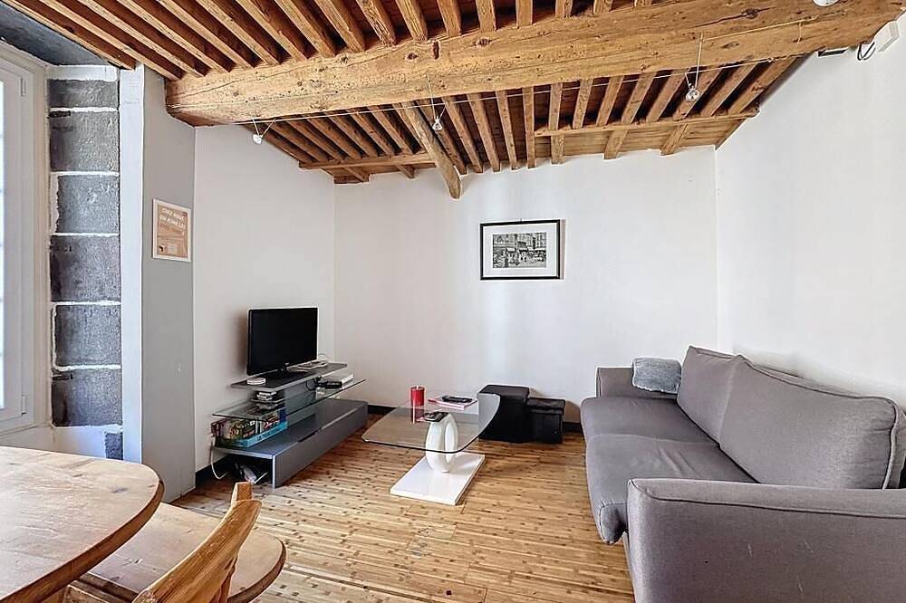 Ganze Wohnung, Hypercentre town house, lively pedestrian street in Clermont-Ferrand, Regionaler Naturpark Volcans d'Auvergne